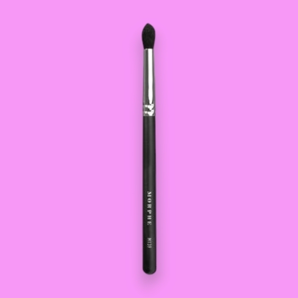 Morphe Other - Morphe M139 Tapered Crease Blender Eyeshadow Brush